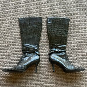 Green embossed leather spike-heeled boots. Size 9 1/2. Unknown brand.